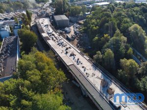 011. Ujęcie z drona na środkową część wiaduktu aż po rejon Ronda Ofiar Katynia.